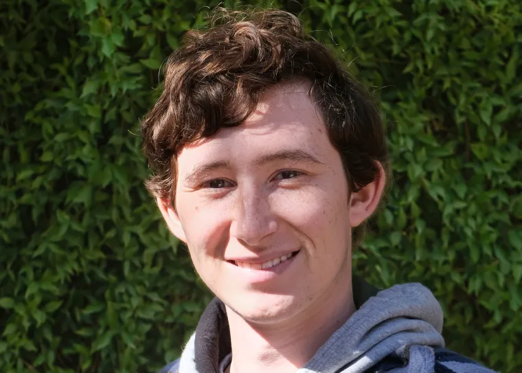 Headshot of Environmental science graduate student Aaron Tews