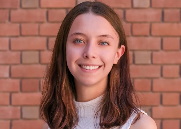 Headshot of ENVS graduate student Andréa Martinez