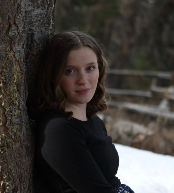 Ella G. 