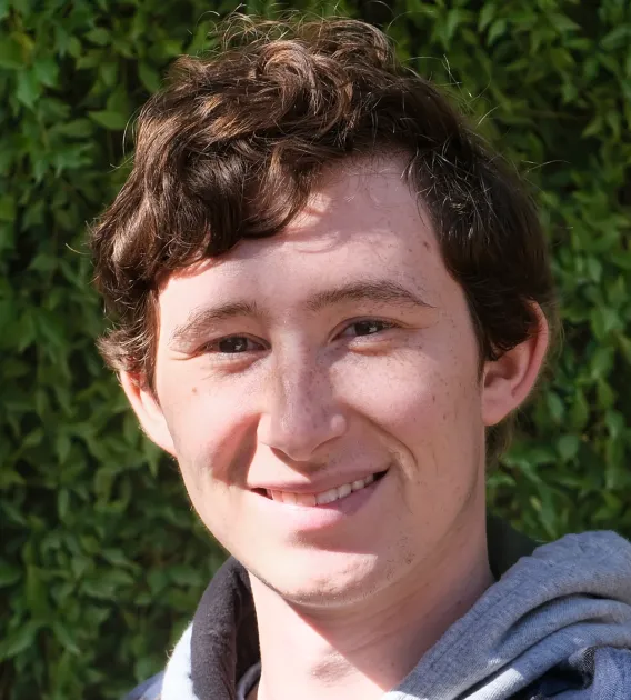 Headshot of Environmental science graduate student Aaron Tews