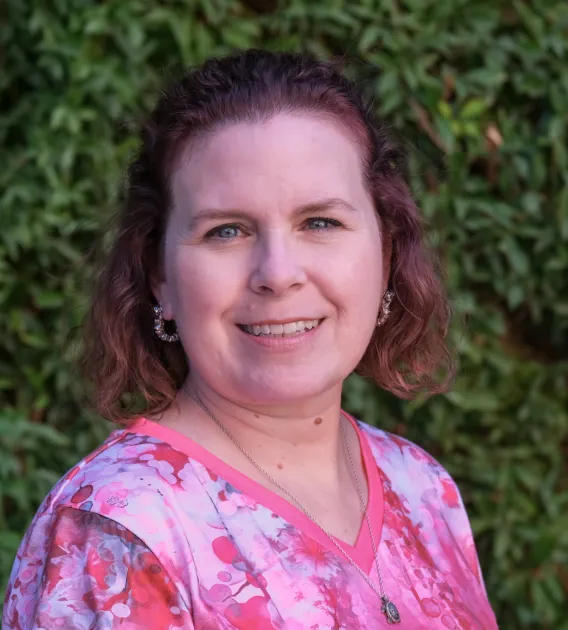 Headshot of Environmental Science staff Bonnie Gilmore